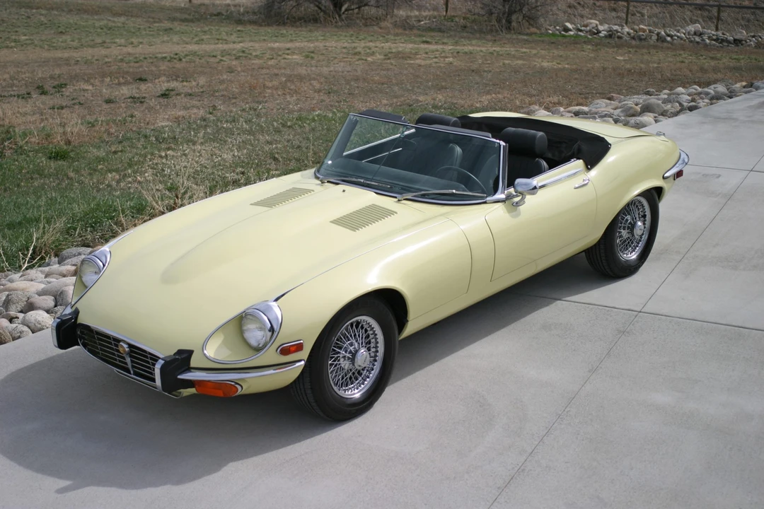 1973 Jaguar E-Type Series 3 V12 - Image 3 of 31