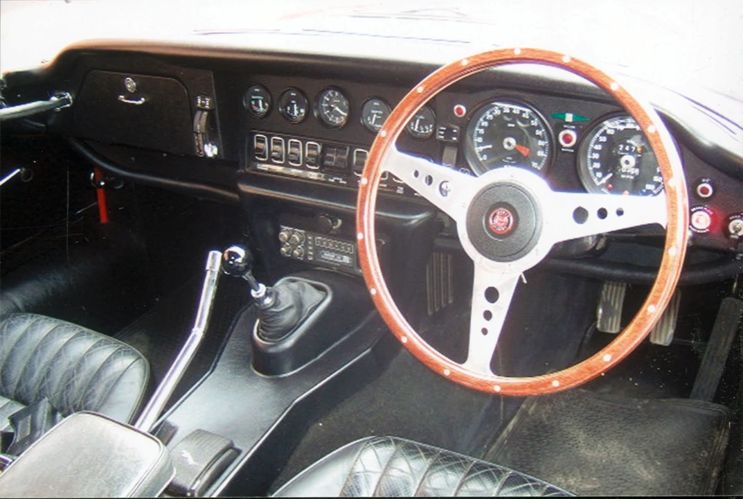 1973 Jaguar E-Type Series 3 V12 2+2 - Image 2 of 3