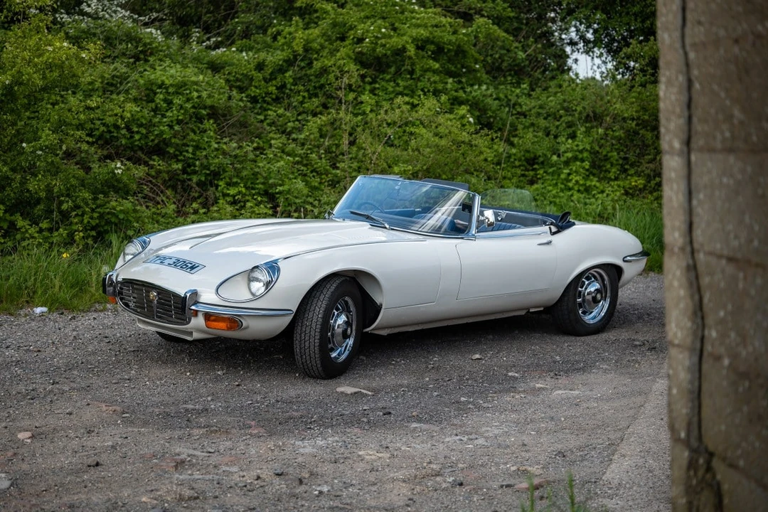 1973 Jaguar E-Type Series 3 V12 - Image 2 of 30