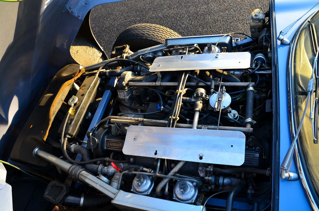 1973 Jaguar E-Type Series 3 V12 - Image 5 of 5