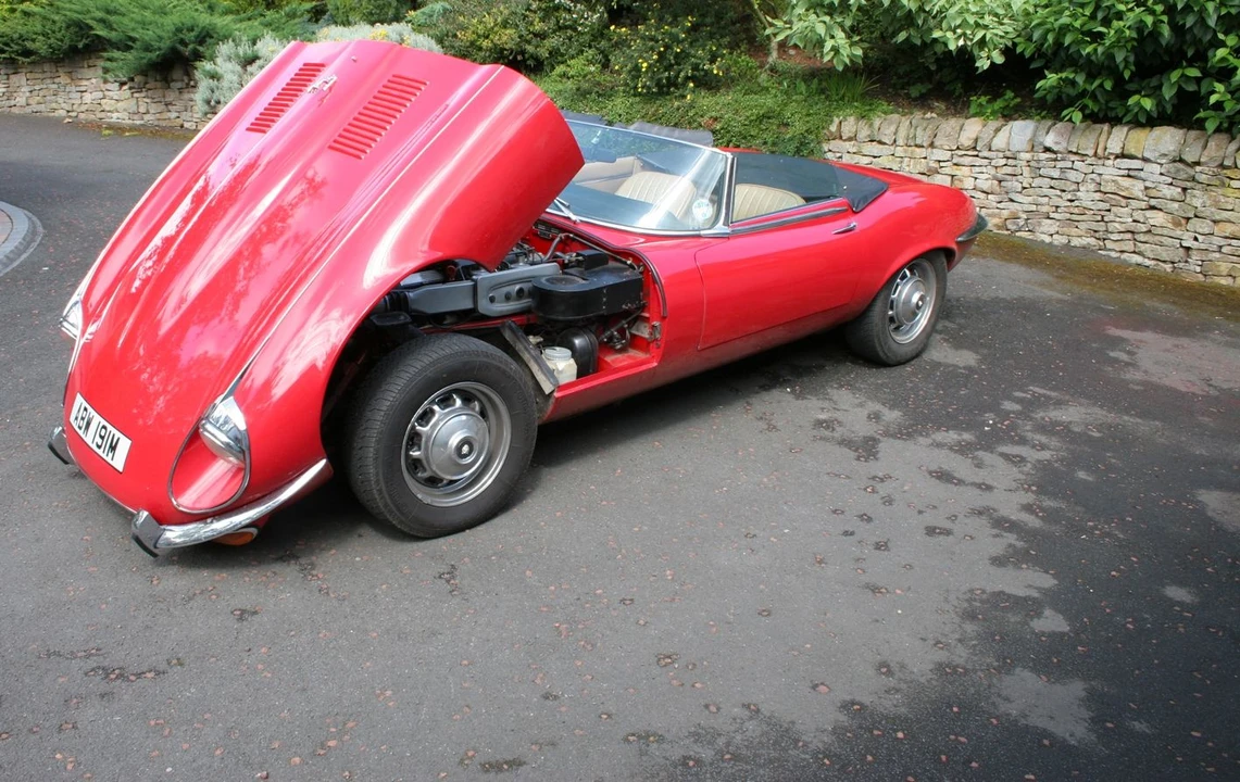 1973 Jaguar E-Type Series 3 V12 - Image 2 of 5