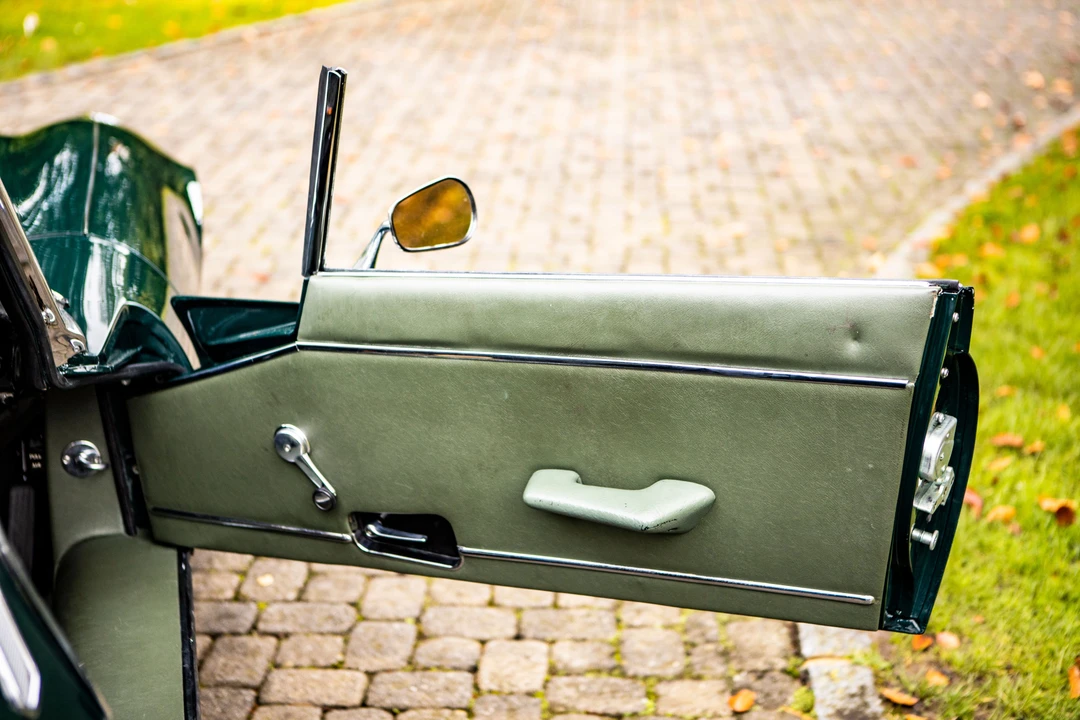 1973 Jaguar E-Type Series 3 V12 - Image 5 of 25