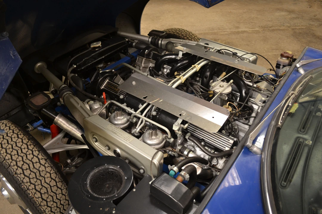1973 Jaguar E-Type Series 3 V12 - Image 2 of 3