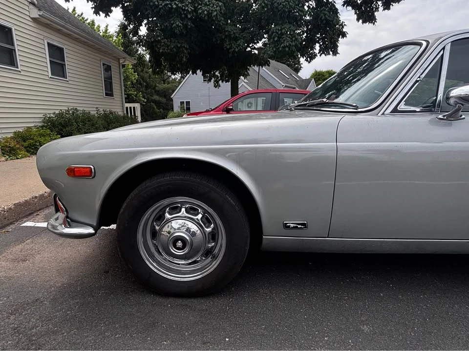 1973 Jaguar XJ Series 1 - Image 10 of 11