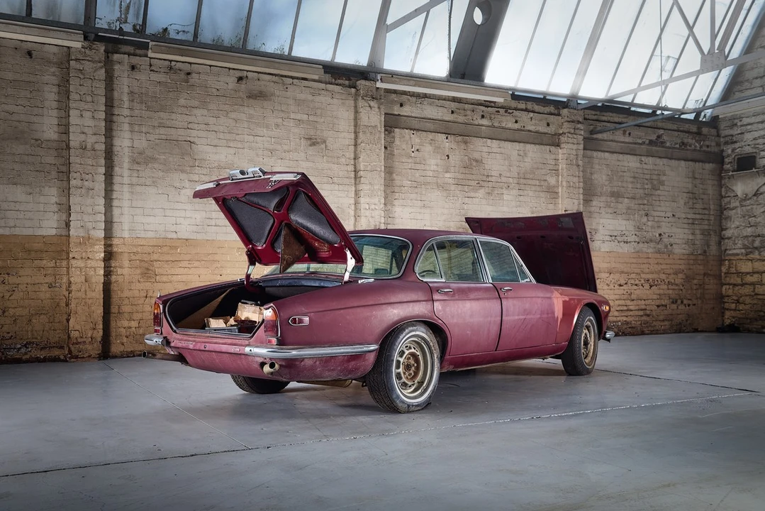 1973 Jaguar XJ Series 1 - Image 7 of 30