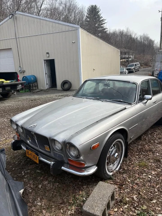 1973 Jaguar XJ Series 1 - Image 2 of 9