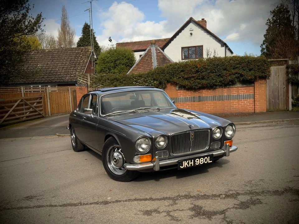 1973 Jaguar XJ Series 1 - Image 2 of 30