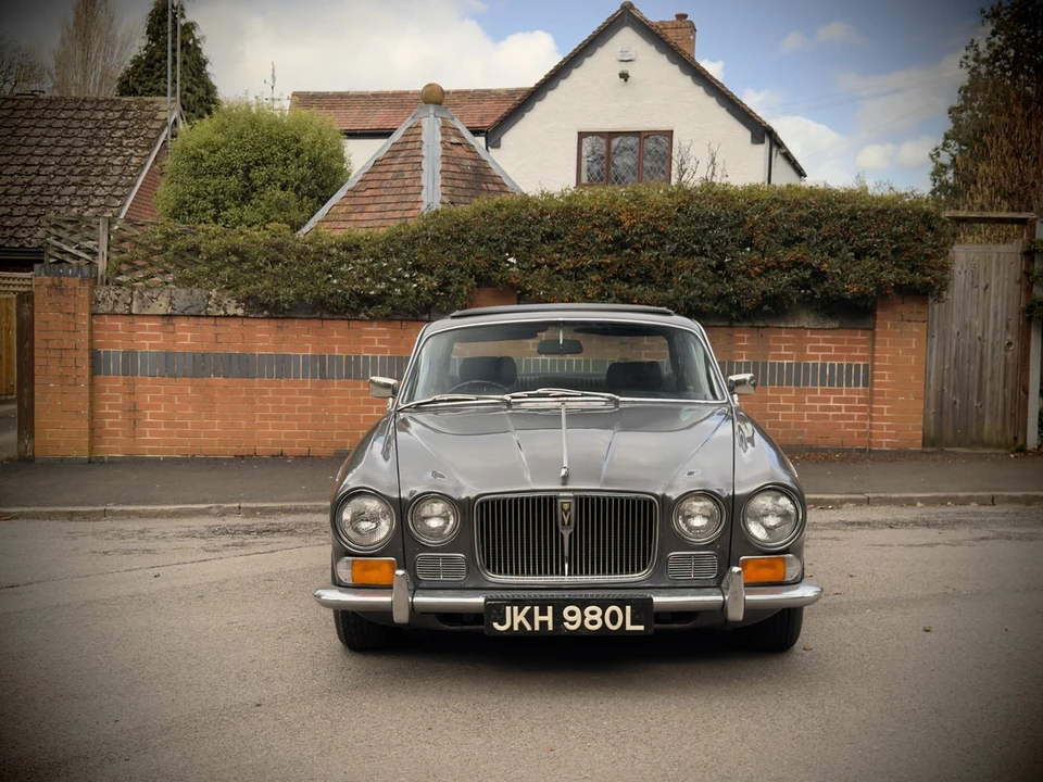 1973 Jaguar XJ Series 1 - Image 7 of 30