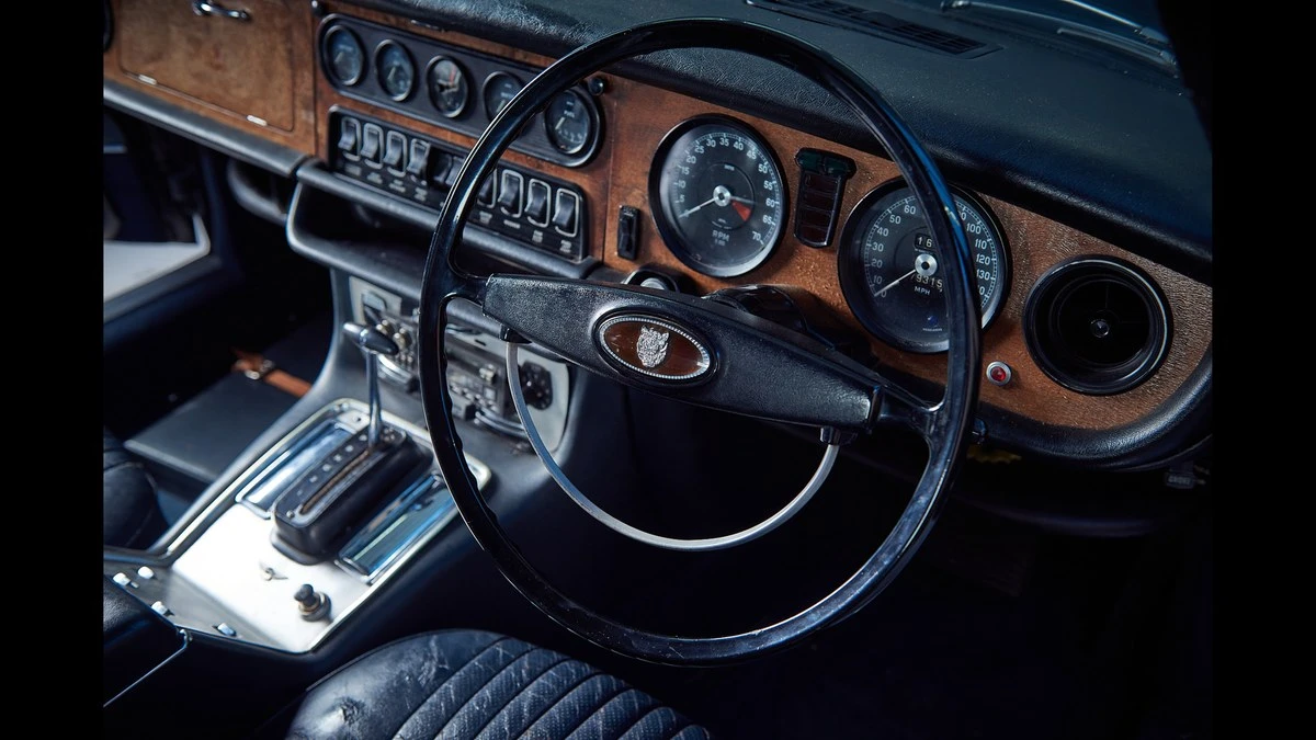 1973 Jaguar XJ Series 1 - Image 9 of 30