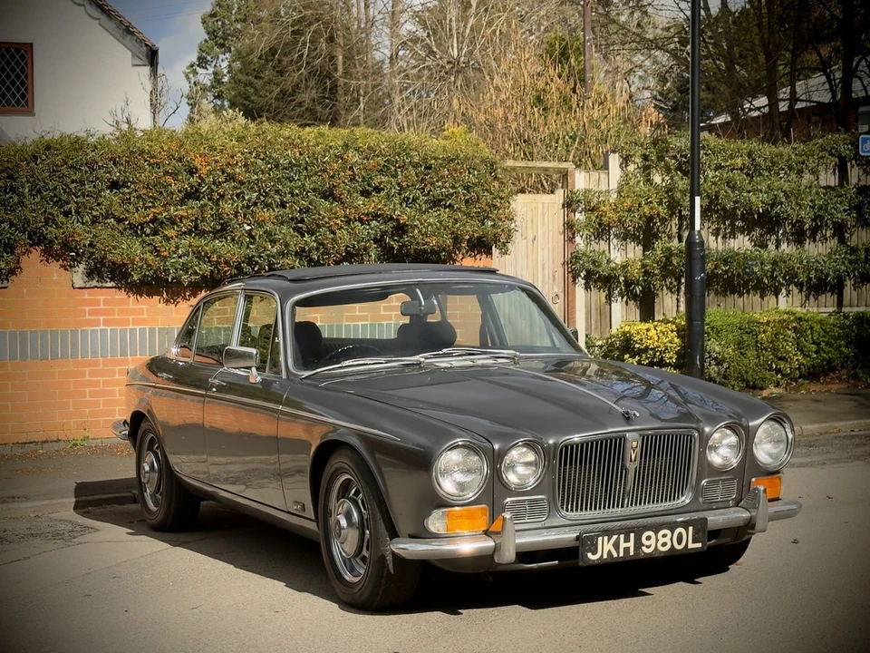 1973 Jaguar XJ Series 1 - Image 10 of 30