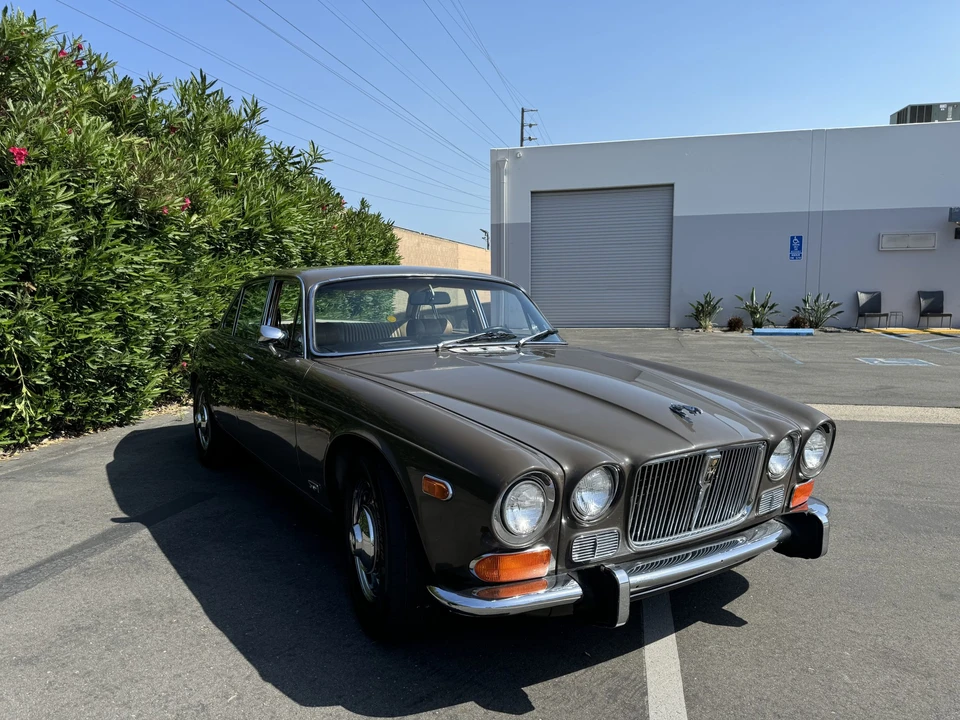 1973 Jaguar XJ Series 1 - Image 9 of 31