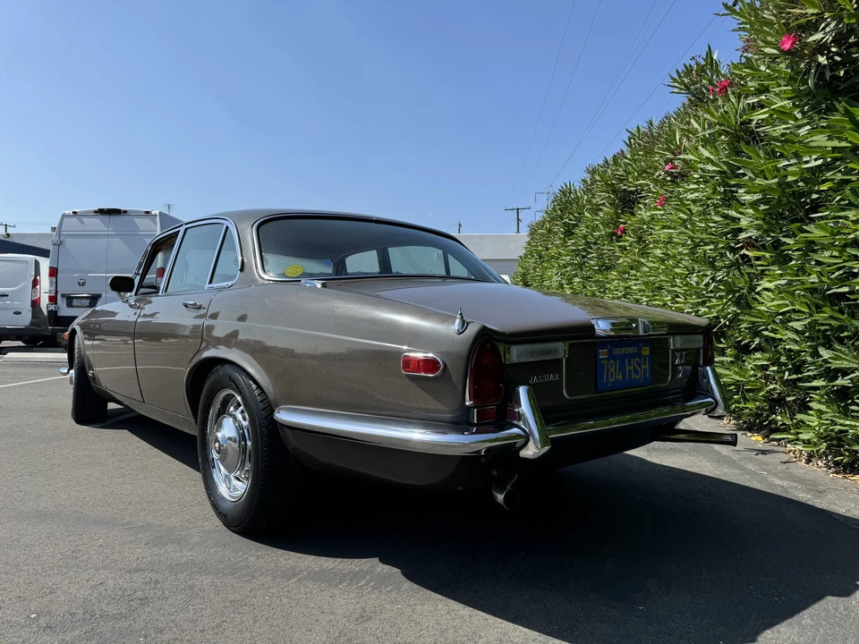 1973 Jaguar XJ Series 1 - Image 10 of 31