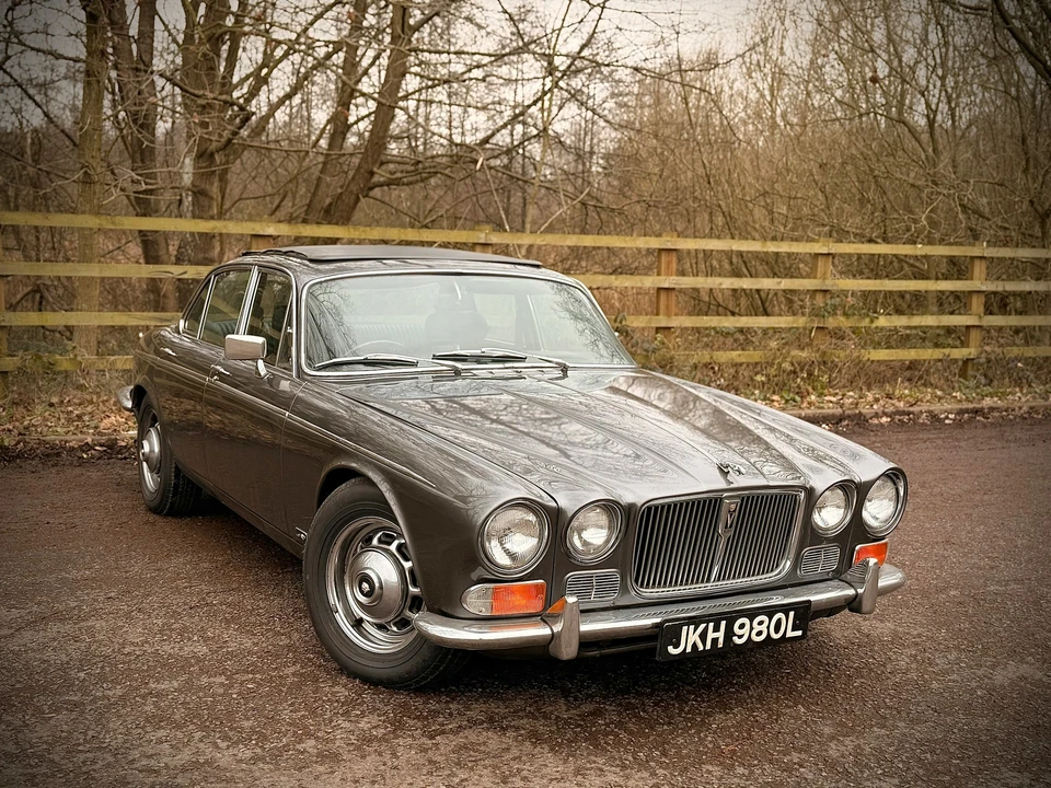 1973 Jaguar XJ Series 1 - Image 15 of 21