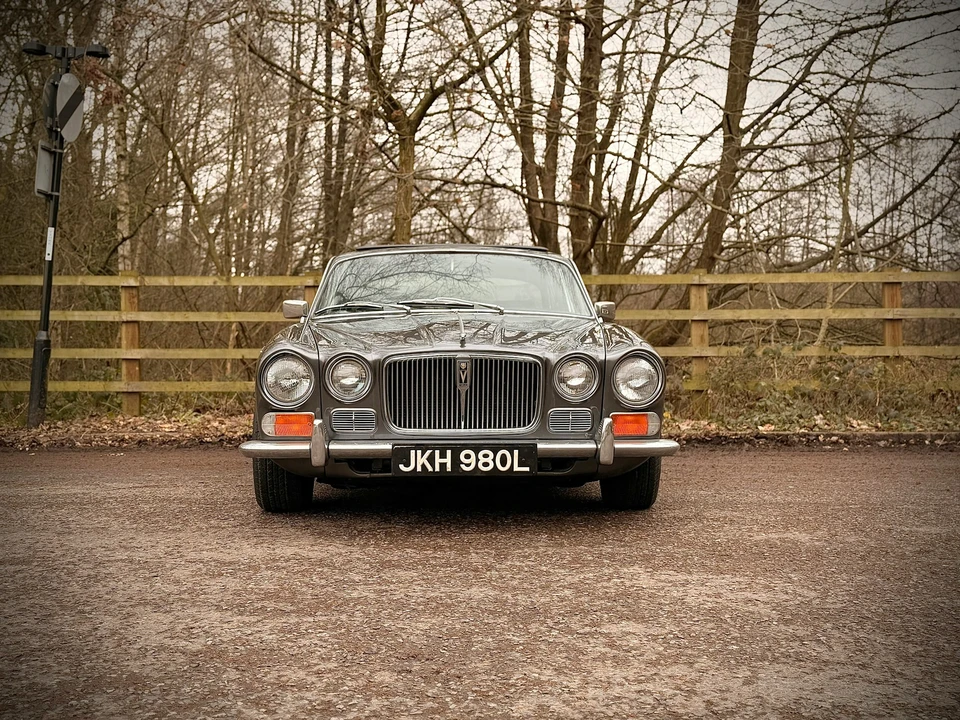 1973 Jaguar XJ Series 1 - Image 9 of 21