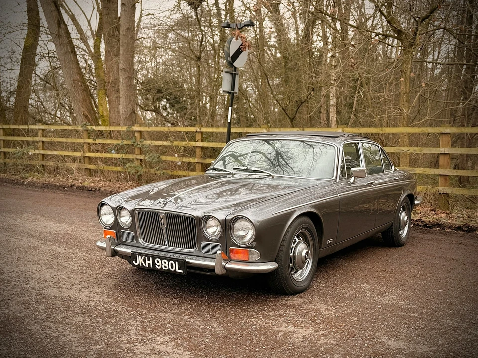 1973 Jaguar XJ Series 1 - Image 17 of 21