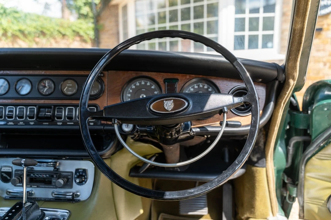 1973 Jaguar XJ Series 1 - Image 27 of 30
