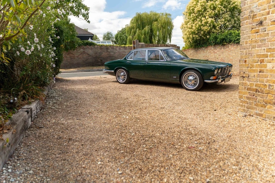 1973 Jaguar XJ Series 1 - Image 12 of 30