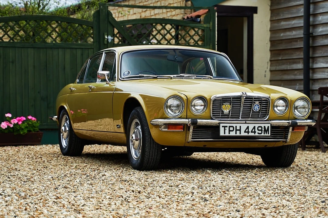 1973 Jaguar XJ Series 2 - Image 27 of 30