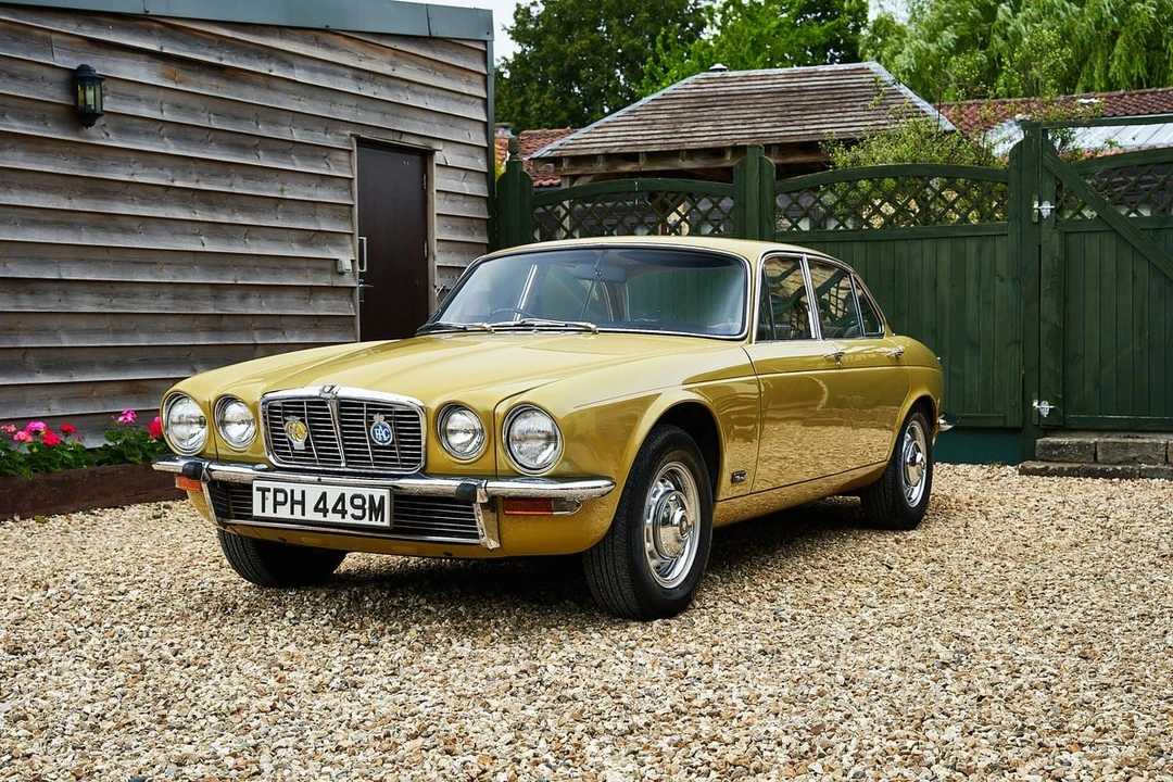 1973 Jaguar XJ Series 2 - Image 23 of 30