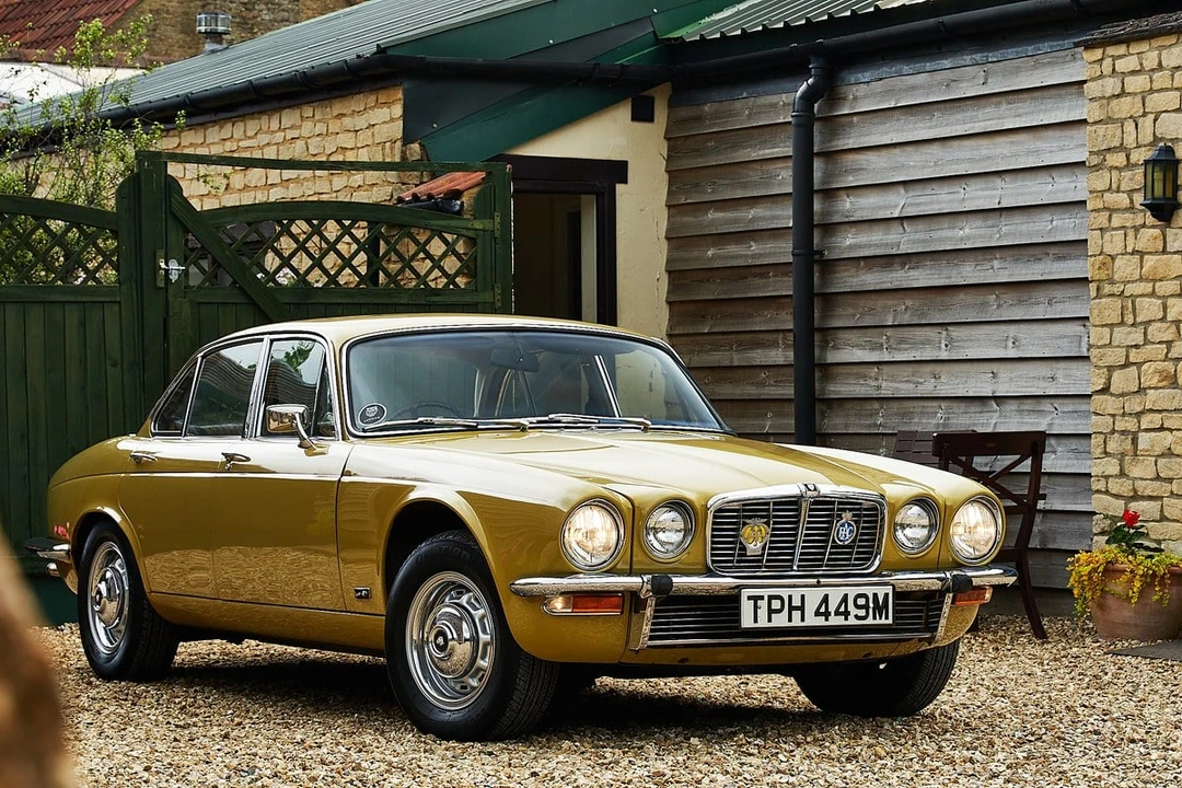 1973 Jaguar XJ Series 2 - Image 3 of 30