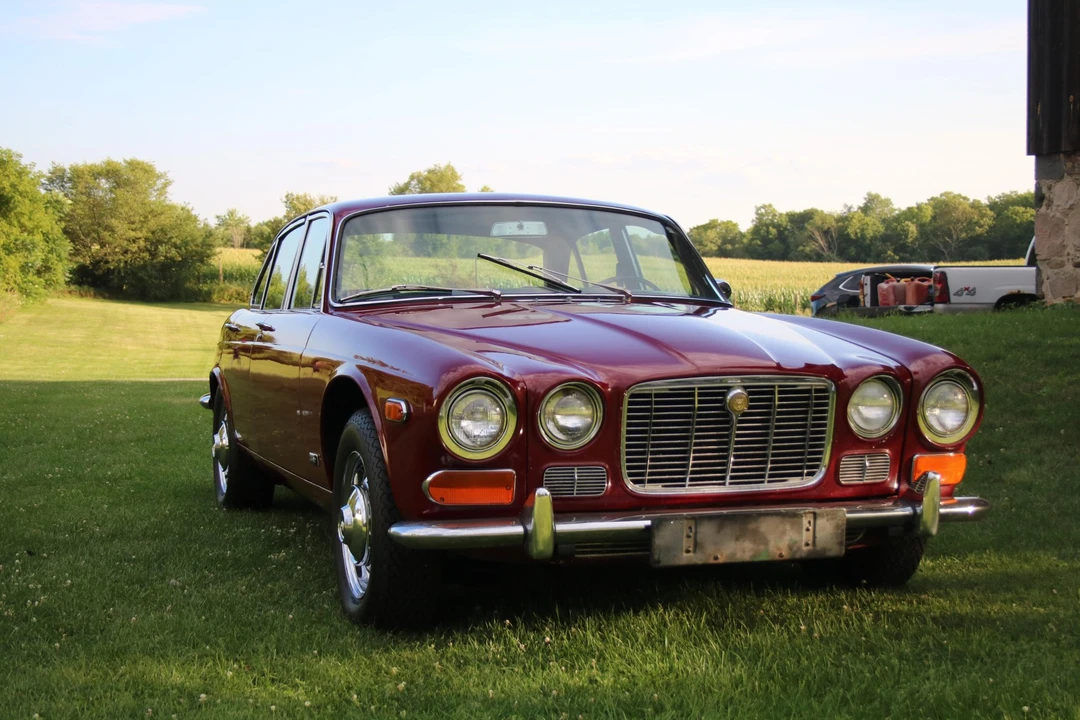 1973 Jaguar XJ Series 1 - Image 12 of 31