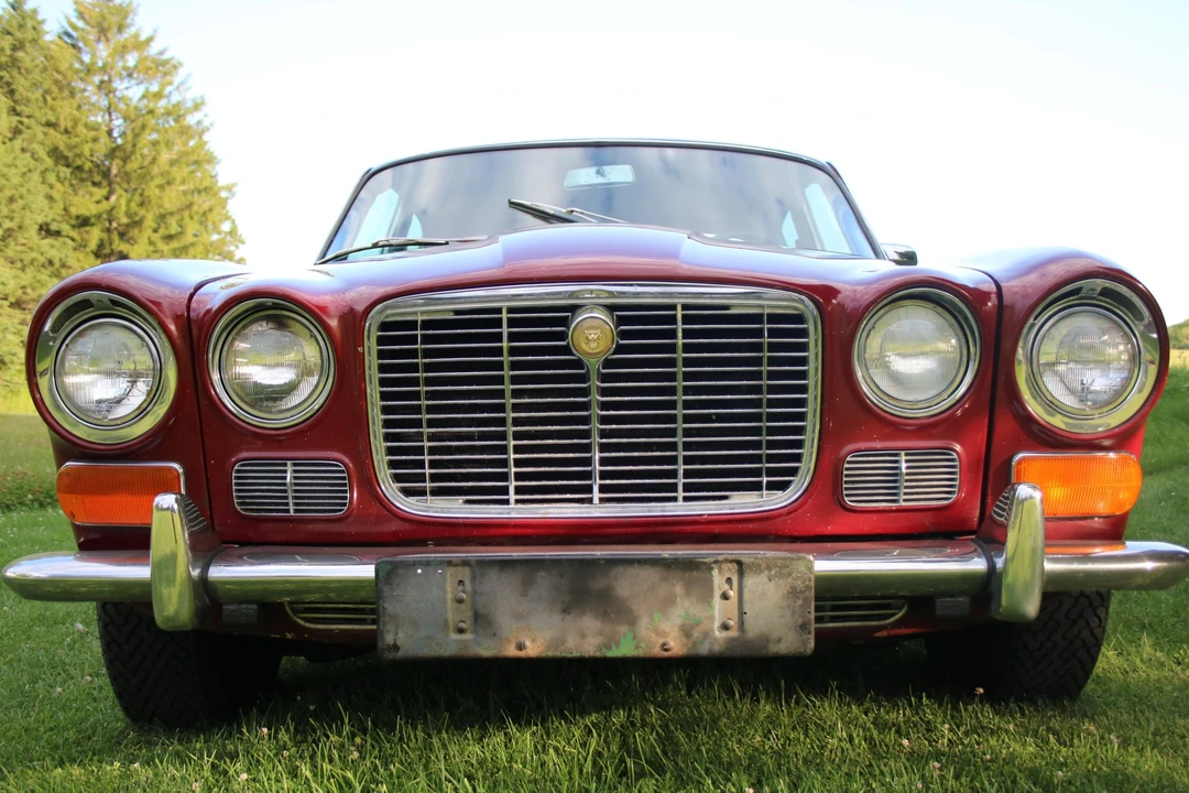 1973 Jaguar XJ Series 1 - Image 10 of 31