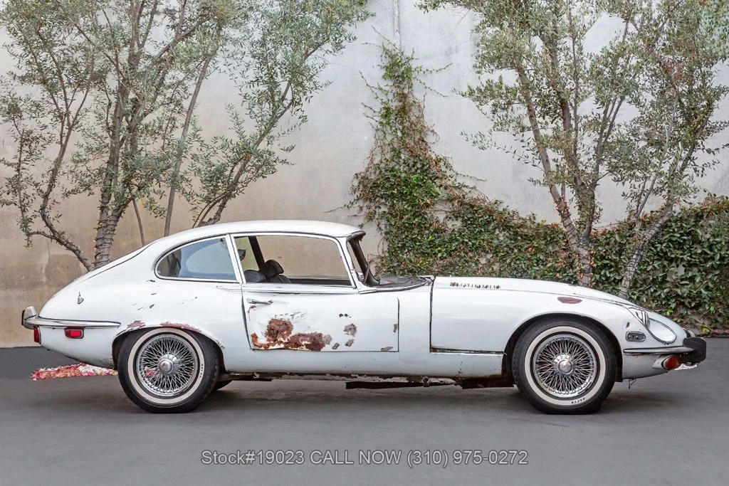 1973 Jaguar XK - Image 4 of 12