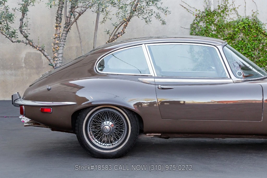 1973 Jaguar XK - Image 11 of 24