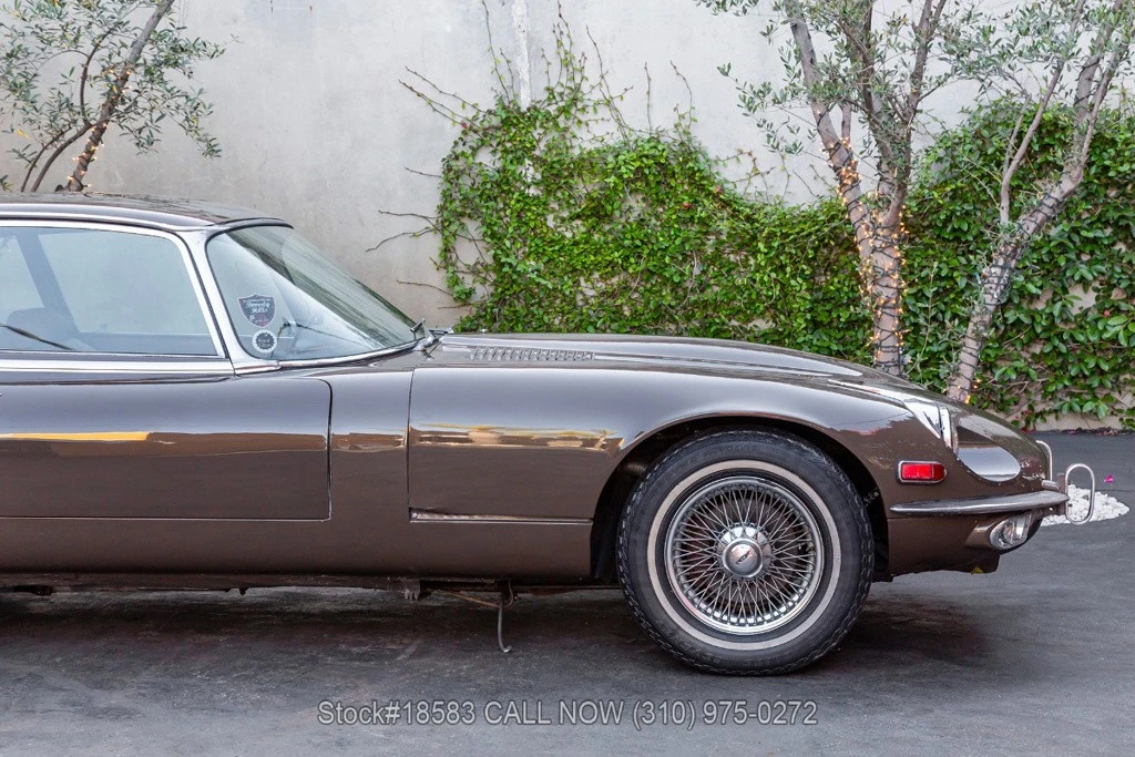 1973 Jaguar XK - Image 10 of 24