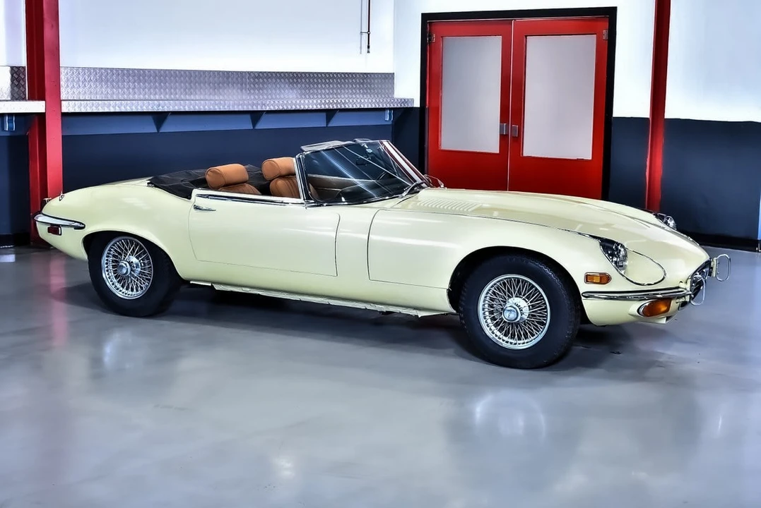 1973 Jaguar E-Type Series 3 V12 - Image 7 of 30