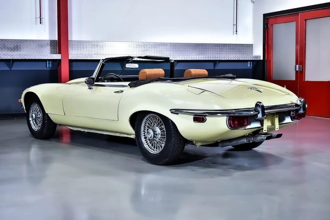 1973 Jaguar E-Type Series 3 V12 - Image 17 of 30