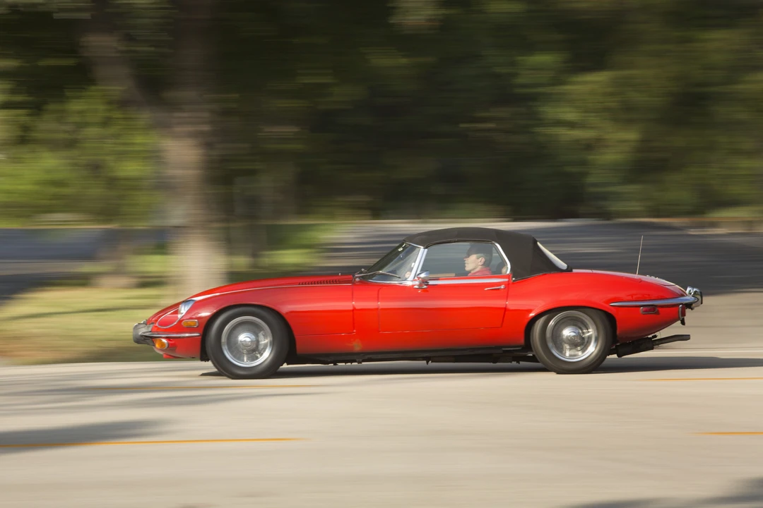 1973 Jaguar E-Type Series 3 V12 - Image 2 of 8