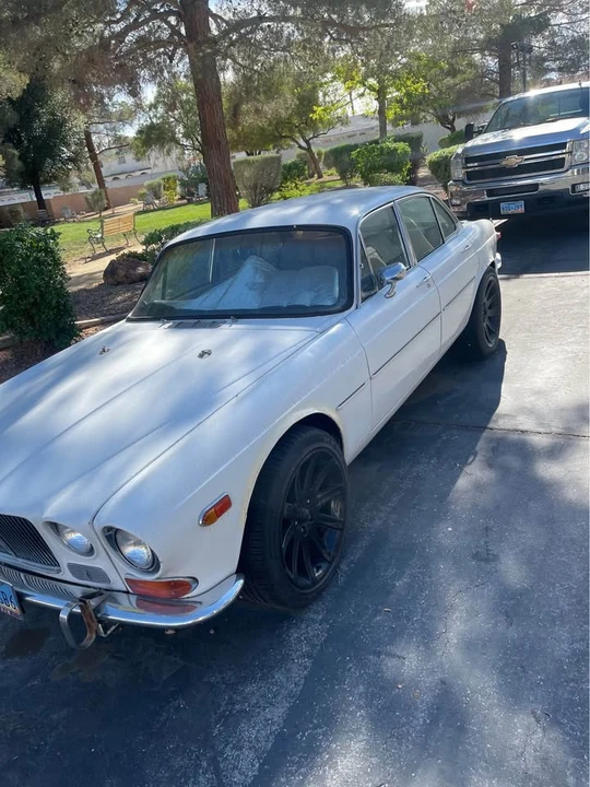 1973 Jaguar XJ Series 1 - Image 3 of 11