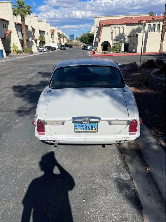 1973 Jaguar XJ Series 1 - Image 2 of 11