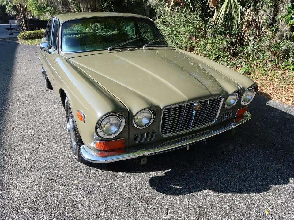 1973 Jaguar XJ Series 1 - Image 2 of 20
