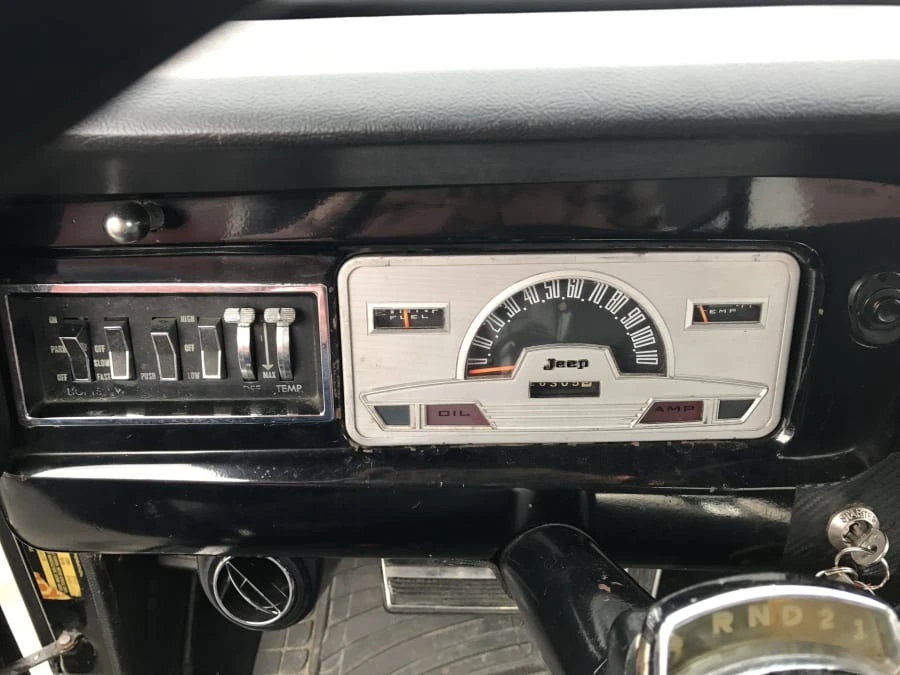 1973 Jeep Jeepster Commando - Image 8 of 11