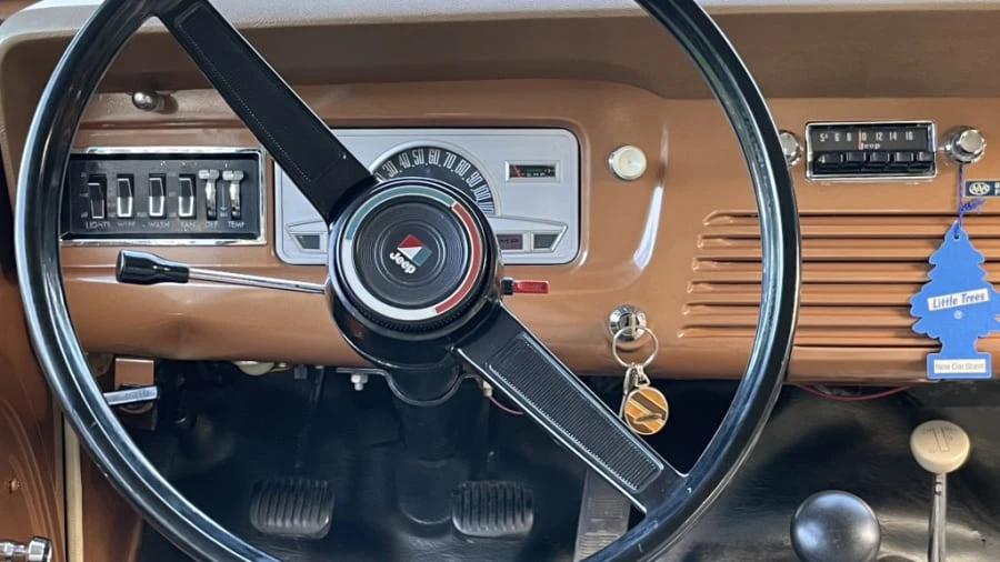 1973 Jeep Jeepster Commando - Image 6 of 15