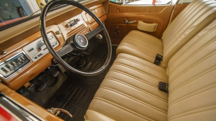 1973 Jeep Jeepster Commando - Image 4 of 25