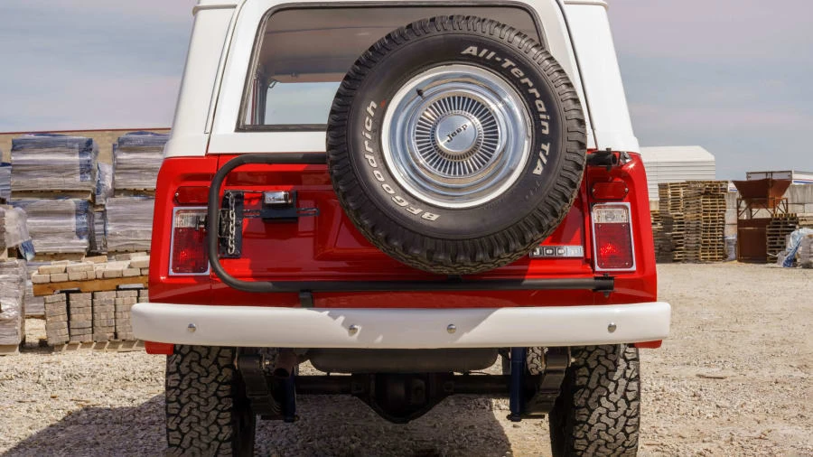 1973 Jeep Jeepster Commando - Image 15 of 25