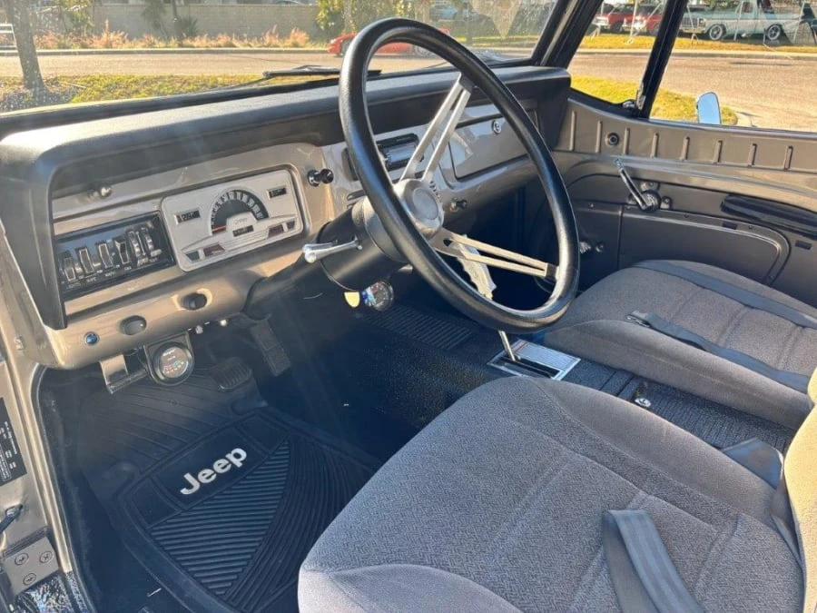 1973 Jeep Jeepster Commando - Image 14 of 23