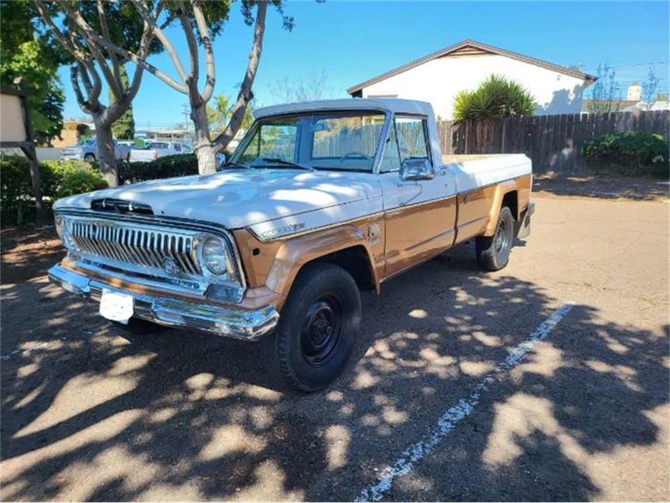1973 Jeep SJ Gladiator - Image 8 of 20