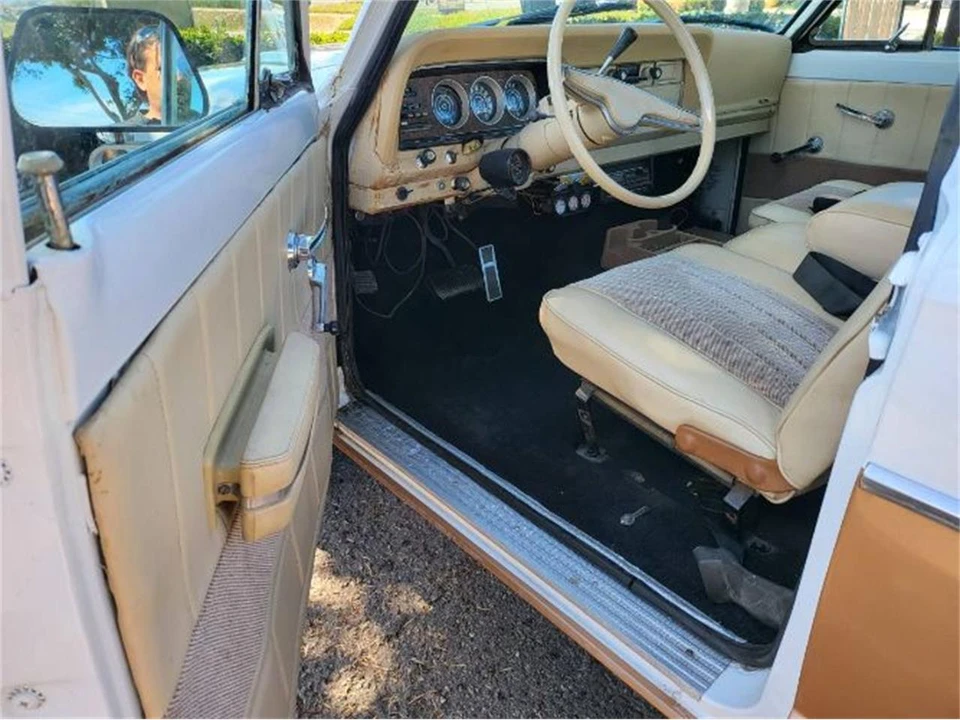 1973 Jeep SJ Gladiator - Image 14 of 20