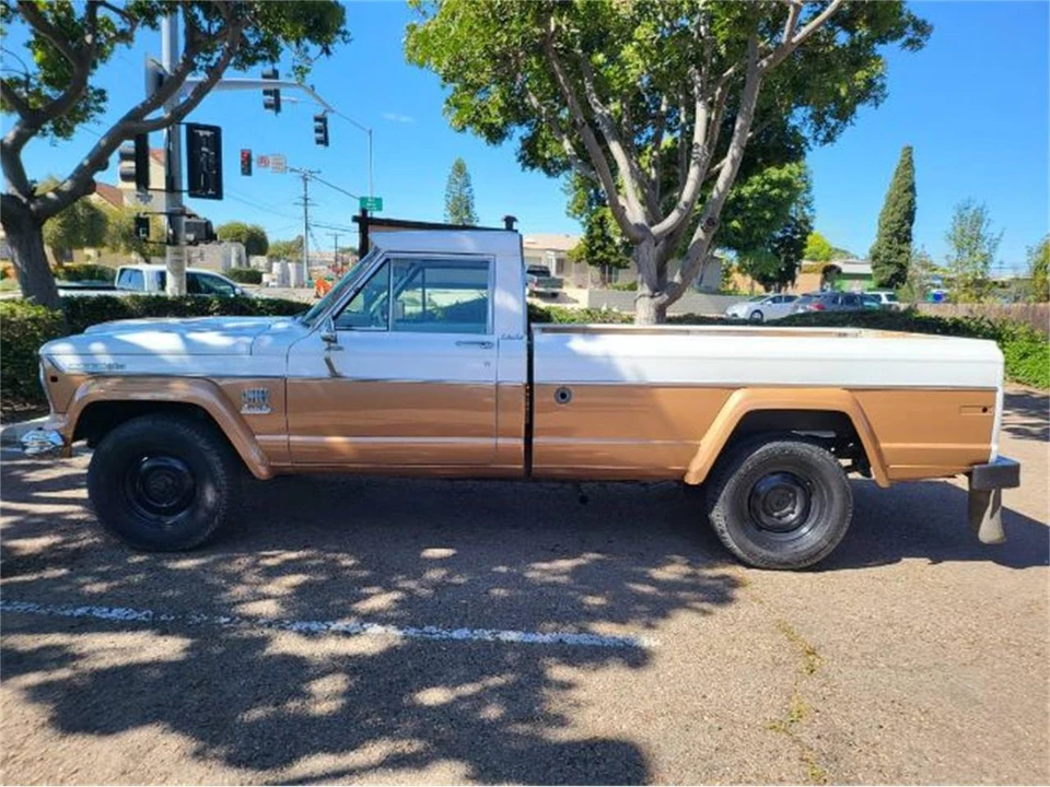 1973 Jeep SJ Gladiator - Image 18 of 20