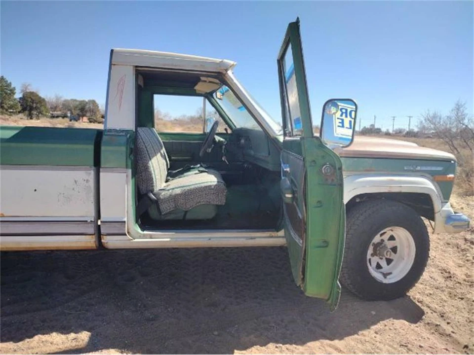 1973 Jeep SJ Gladiator - Image 8 of 14