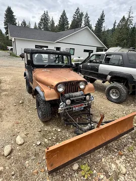 1973 Jeep Grand Cherokee