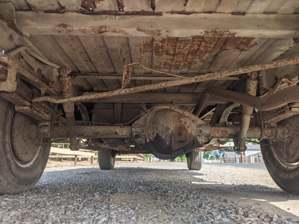 1973 Jeep SJ Gladiator - Image 16 of 21