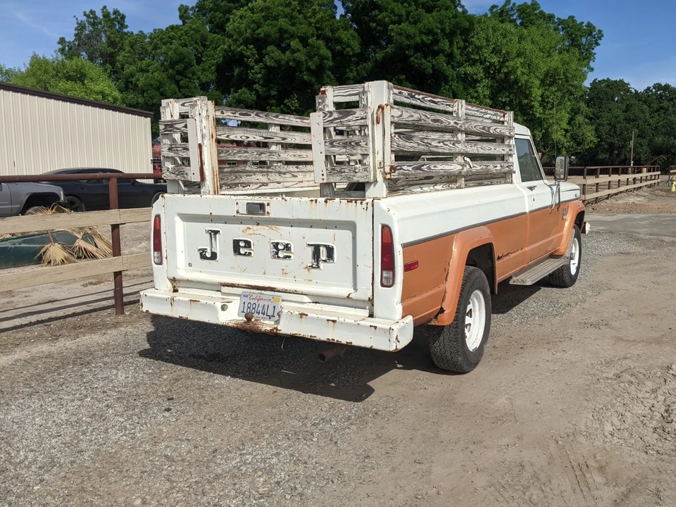 1973 Jeep SJ Gladiator - Image 4 of 21
