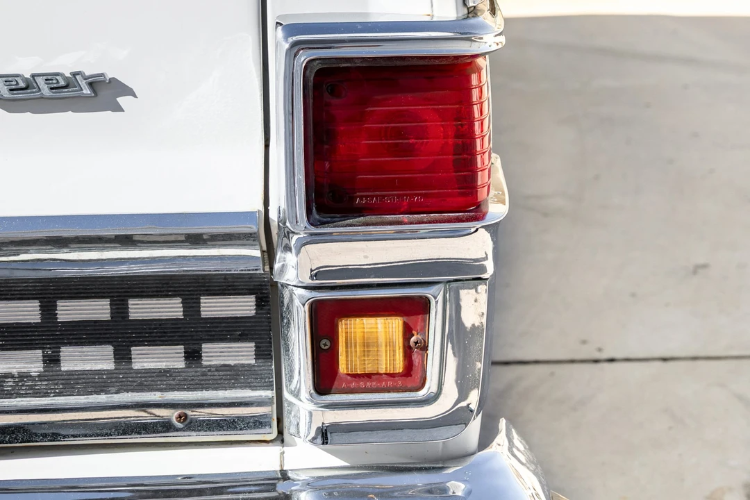1973 Jeep SJ Wagoneer - Image 14 of 31