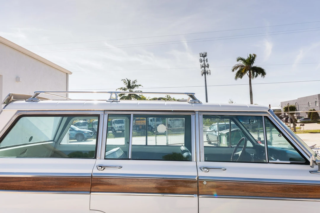 1973 Jeep SJ Wagoneer - Image 19 of 31