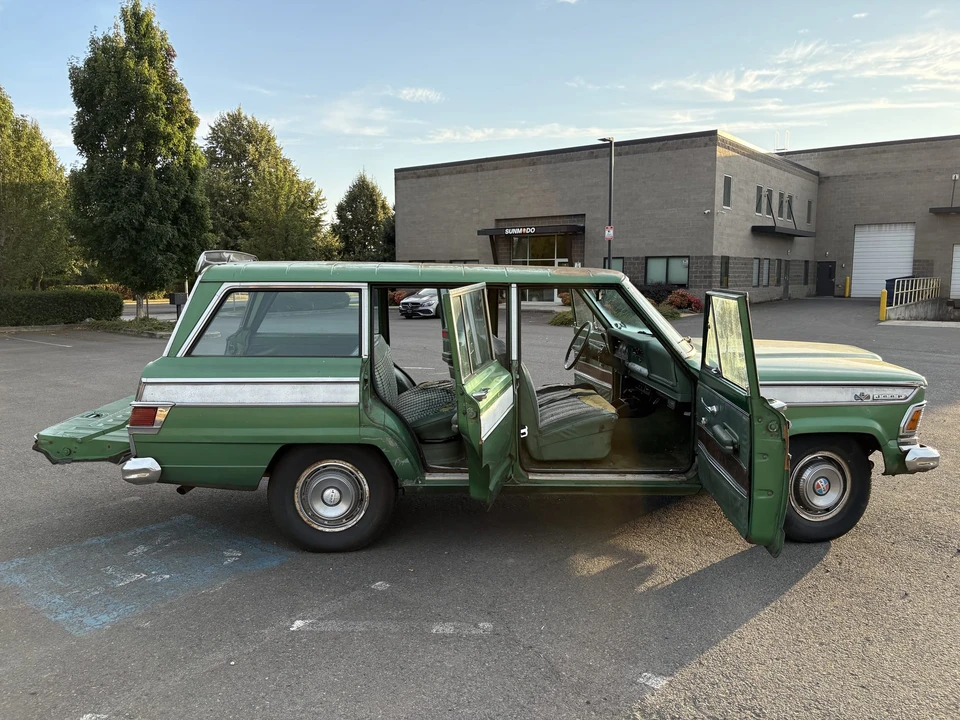 1973 Jeep SJ Wagoneer - Image 24 of 31